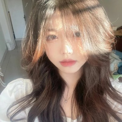 假扮情侣我竟是他的朱砂痣